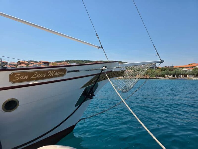 Zadar: Cruise aboard an Authentic Wooden Boat with Drinks - Who Will Love This Experience?