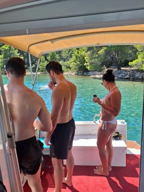 Zadar: Islands & Lagoons Tour with Drinks and ECO fruits... - Refreshments & Organic Fruits