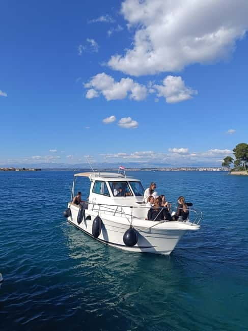 Zadar: Islands & Lagoons Tour with Drinks and ECO fruits... - Group Size & Flexibility