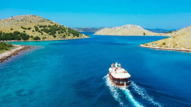 Zadar: Kornati Boat Trip With Lunch and Swim Stops - Included Amenities