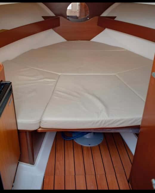 Zadar: Motorboat Jeanneau Cap Camarat 755 Wa 250hp Rental - The Value of the Experience