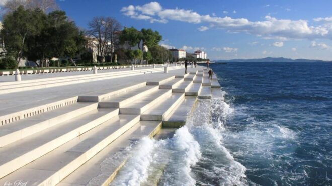 Zadar Private Walking Tour: German - Meeting Point and Availability