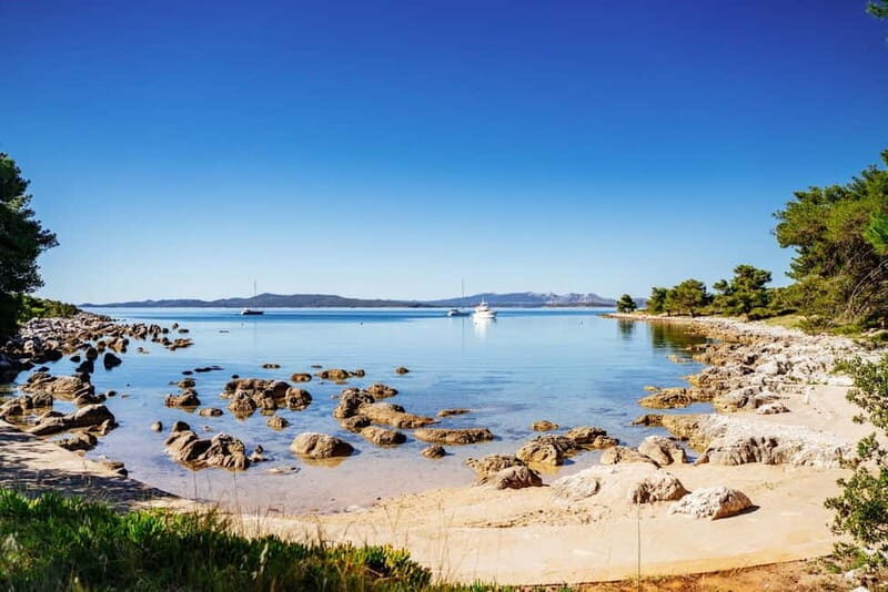 Zadar: Sakarun Beach and Dugi Island Boat Tour with Lunch - FAQ