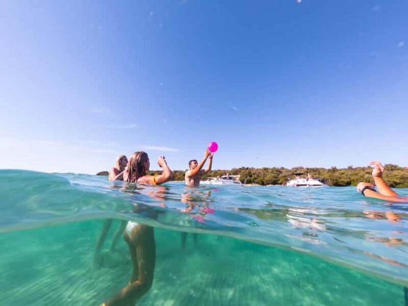 Zadar: Shipwreck Dive, Sandy Beach, Lighthouse & Island Tour - Good To Know