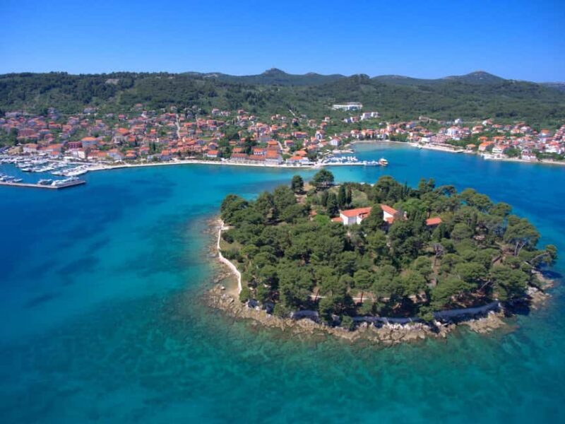 Zadar: Shipwreck Dive, Sandy Beach, Lighthouse & Island Tour - The Experience on the Water