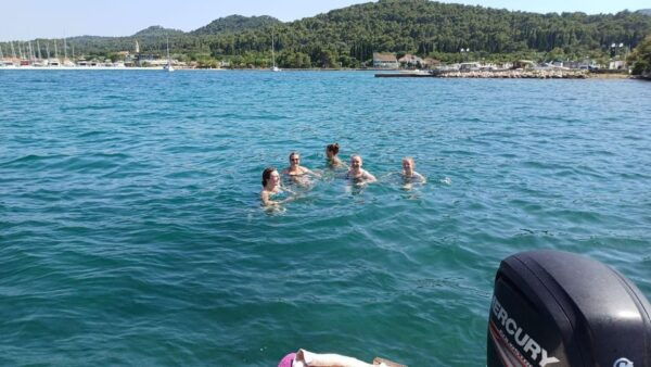 Zadar: Speedboat Individual Tour With German Guiding - Discover Islands