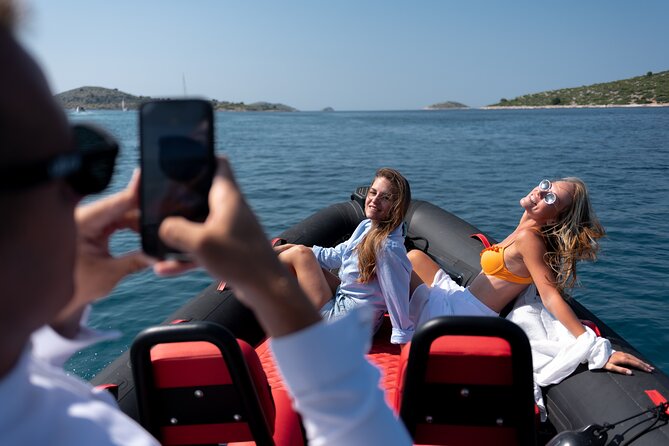 Zadar Speedboat Island Hooping With Drinks - Travel Tips and Recommendations