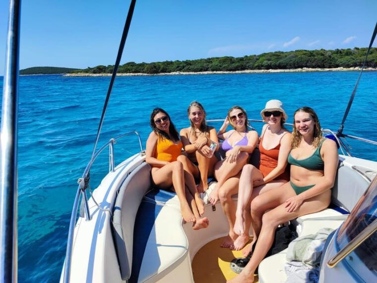 Zadar: Speedboat Tour to 3 Islands with Refreshing Drinks - What’s Included & What to Keep in Mind