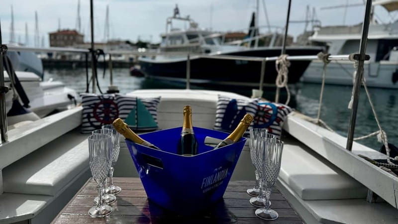 Zadar: Sunset boat tour with champagne - FAQ