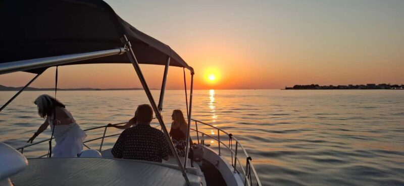 Zadar: Sunset Cruise by Vintage Boat with Wine and Snacks - Practical Tips for Booking and Enjoyment