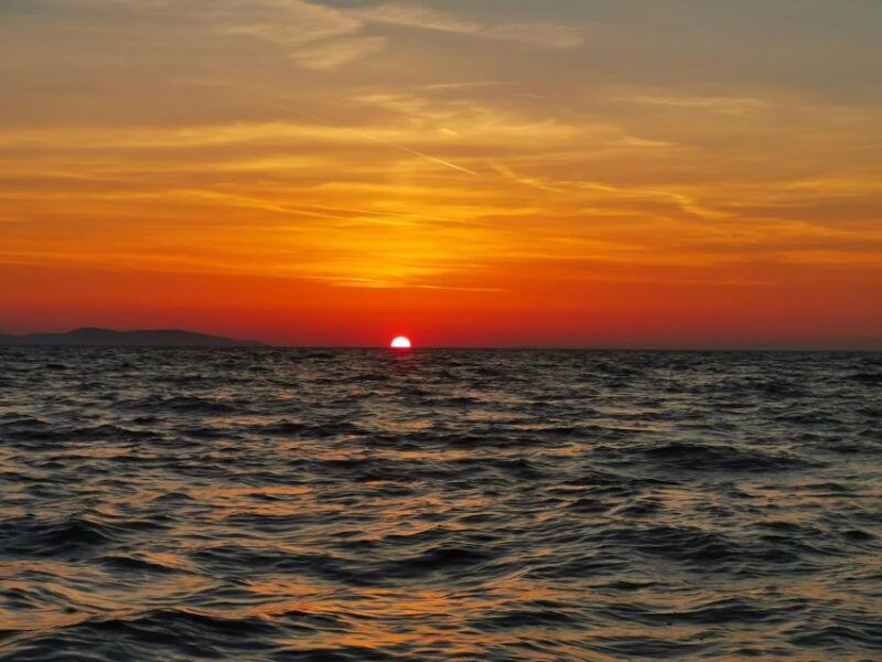 Zadar: Sunset & Nighttime Cruise with Sparkling Wine - Who Should Consider This Tour?