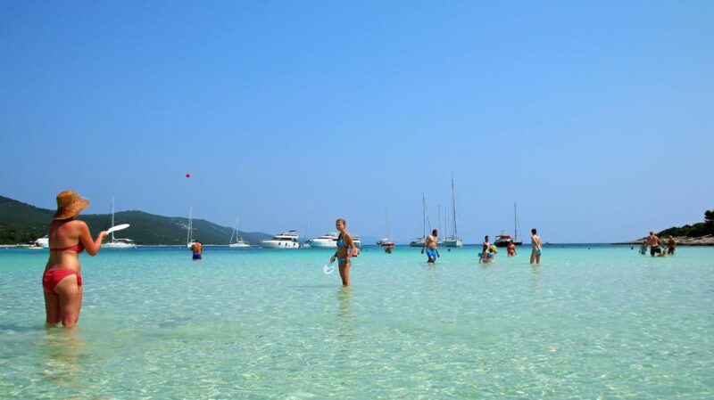 Zadar to Sakarun Beach Tour, Shipwreck Dive & Tunnel - 4,5hr - Good To Know