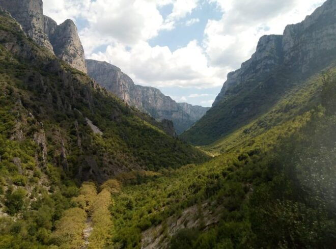 Zagori and Vikos Gorge Tours - Daily Itinerary Highlights