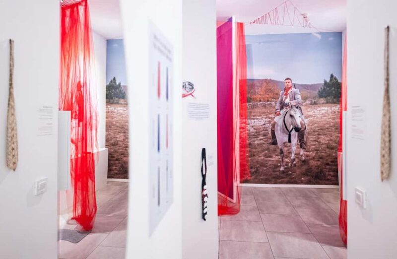 Zagreb: Cravaticum - Museum of The Cravat Entry Ticket - The Fascinating History of the Croat Cravat