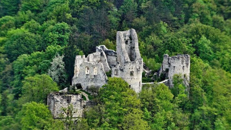 Zagreb: Plesivica Hills and Samobor Tour With Wine Tasting - Activity Details