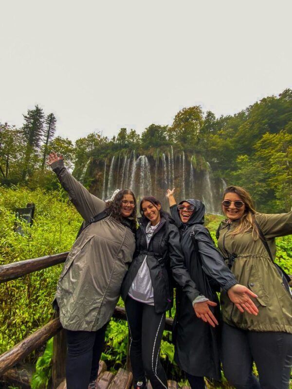 Zagreb Plitvice Lakes & Rastoke Full-Day Tour with Ticket - Food, weather and what to bring
