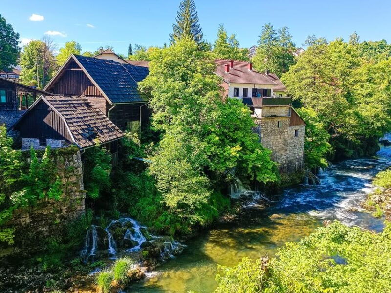 Zagreb: Plitvice with Ticket & Rastoke Tour for Max 8 people - Who Should Consider This Tour?