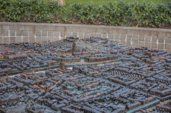 Zagreb: Private Guided Walking Tour With Local Guide - Booking and Cancellation Policies
