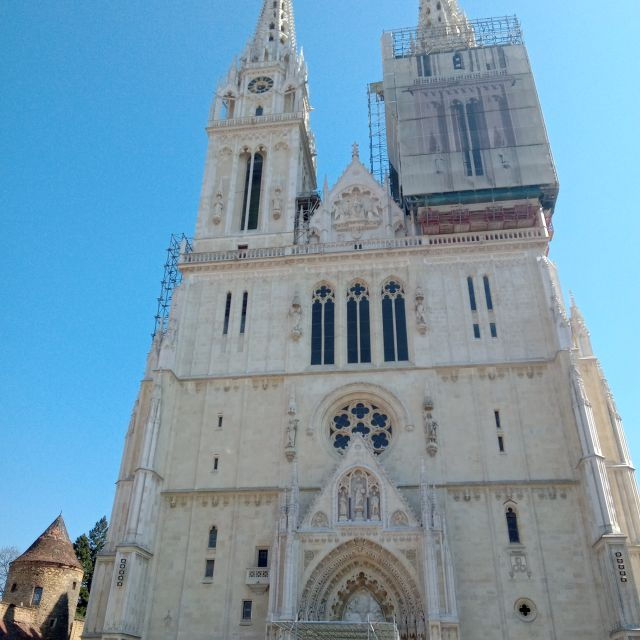 Zagreb: Private Historic Walking Tour With a Local Guide - Experience Highlights
