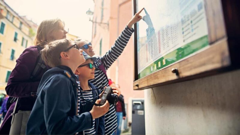 Zagreb: Science Tours - Galaxy Far Away - Good To Know