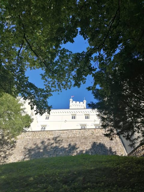 Zagreb: Trakošćan Castle Transfer - Castle Experience and History