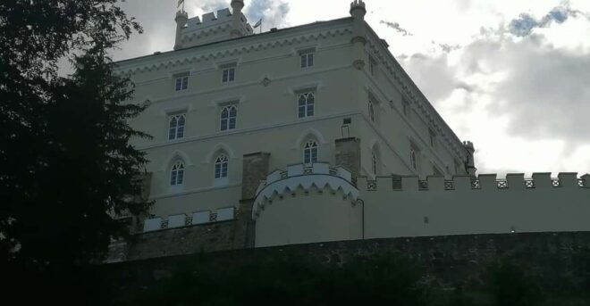 Zagreb: Trakošćan Castle Transfer - Culinary Experience