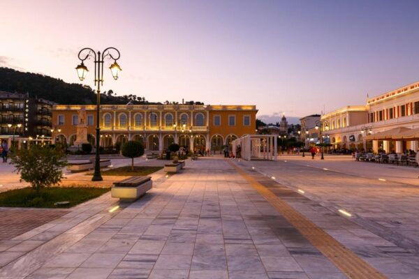 Zakynthos City Tour by Night With Transfer and Dinner - Language and Communication
