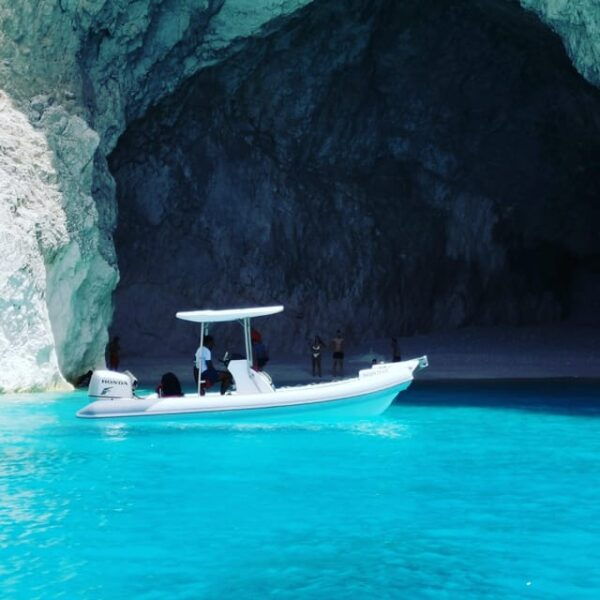 Zakynthos : Island Half Circle Boat Tour - Customer Experiences