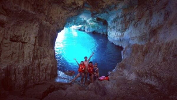 Zakynthos: Private Customizable Tour - Product ID for Reference
