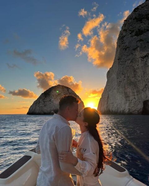 ZAKYNTHOS #Private Tour# Navagio~Myzithres~Keri Caves. - Customer Reviews