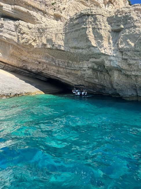 Zakynthos: Turtles, Marathonisi & Keri Caves Speedboat Tour - The Itinerary in Detail