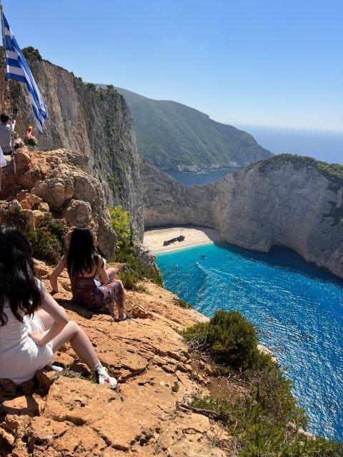 Zakynthos: VIP Highlights Tour With Swimming Stops & Cruise - Itinerary Highlights