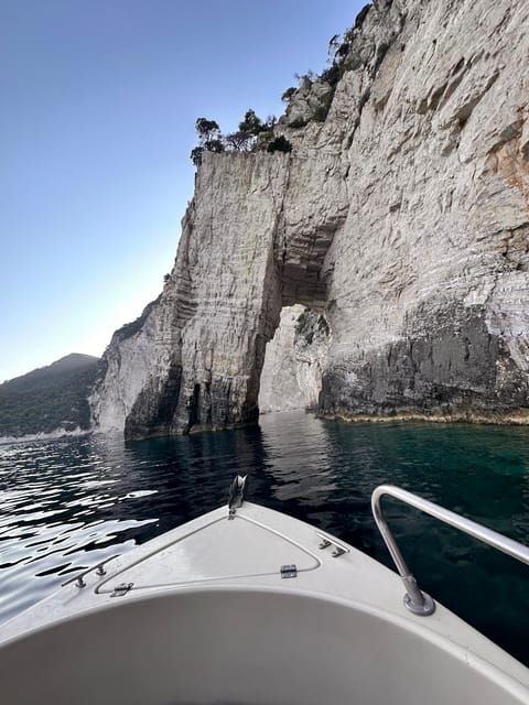 Zakynthos:Turtle Spotting,Marathonisi,Keri Caves&Myzithres - Essential Information