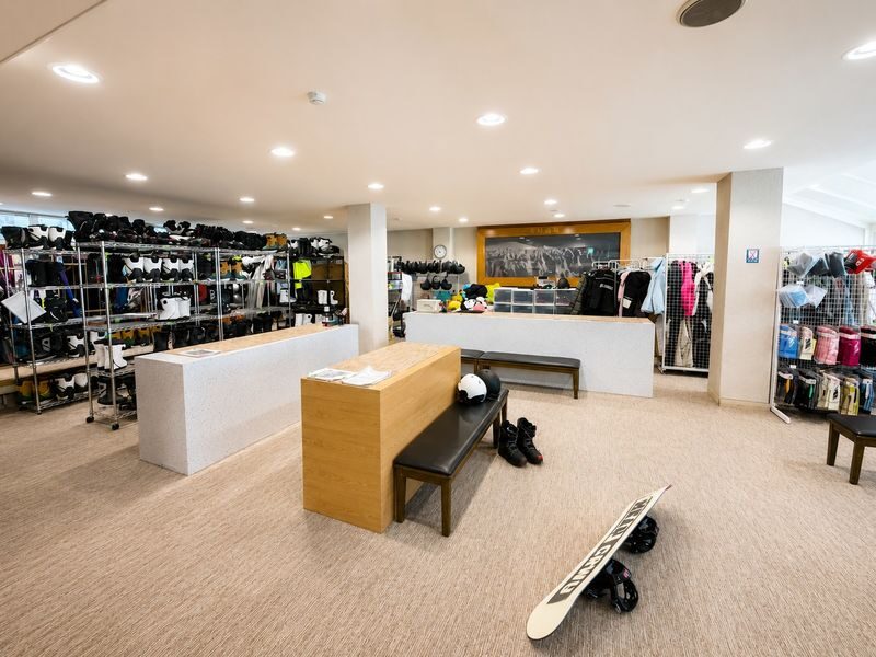 Zao Onsen Ski Resort | Ski Equipment Rental - Pick a package that matches your day