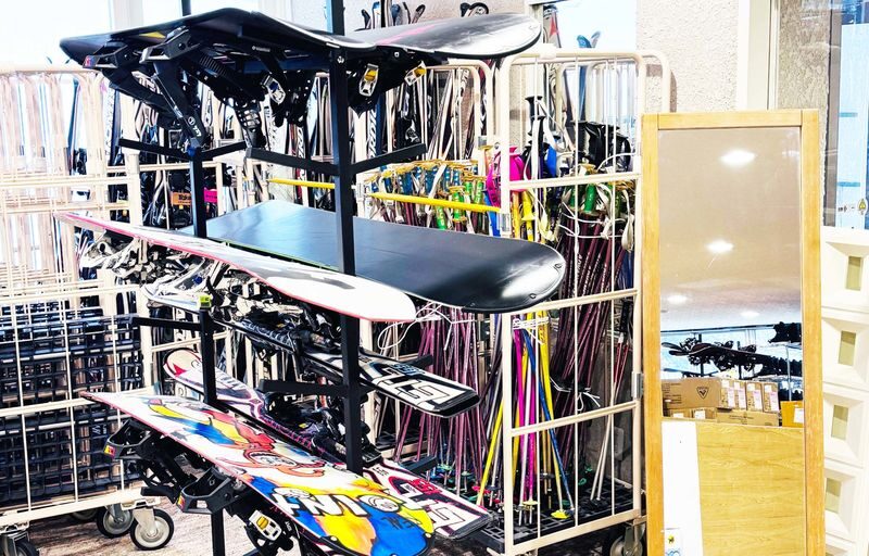 Zao Onsen Ski Resort | Ski Equipment Rental - Equipment quality, fitting, and what to check