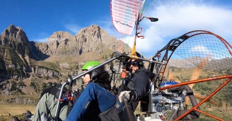Zaragoza: Aragonese Paragliding Experience - Pricing and Reservations