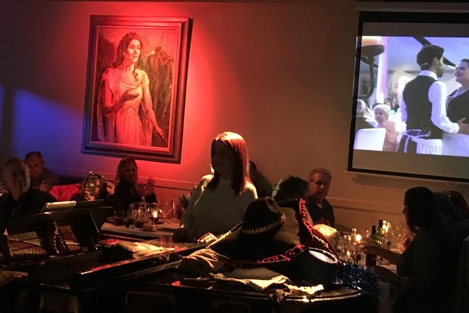 Zarzuela Opera and Dinner at La Castafiore Restaurant in Madrid - Common Questions