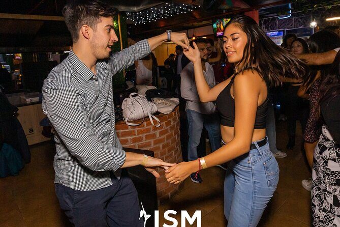 Zero to salsa for beginners - Who Should Consider This Experience?