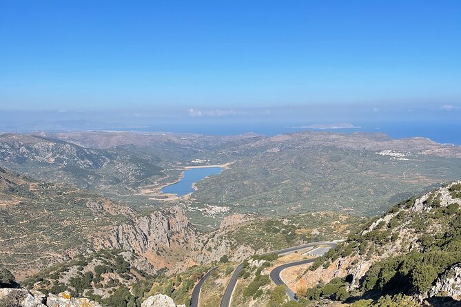 Zeus Cave-Traditional-Villages-Old Wind Mills-Olive Oil Factory-Small Group. - Benefits of a Small Group Tour