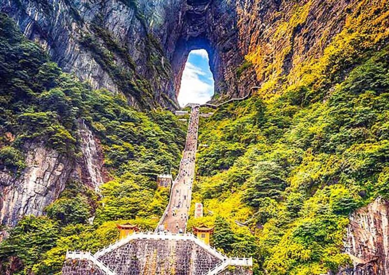 Zhangjiajie 1 Day Tour Glass Bridge & Tianmen Light Show - FAQ