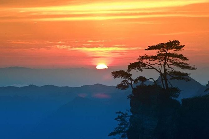 Zhangjiajie Day Tour - Yuanjiajie, Tianzishan - Lunch With a View