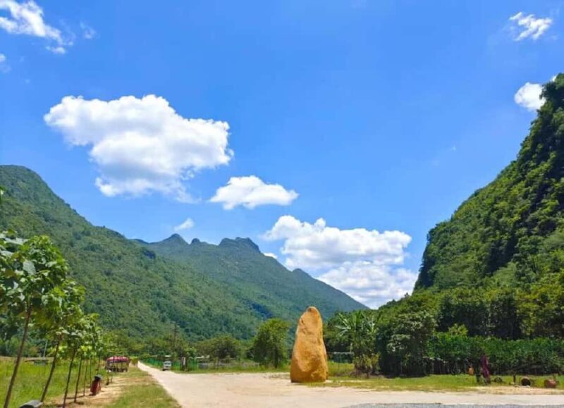 Zhangjiajie: Private Tour of Glass Bridge and Tujia Culture - A Closer Look at the Tour Experience