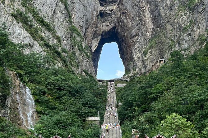 Zhangjiajie Tianmen Mountain Forest Park Day Tour - Good To Know