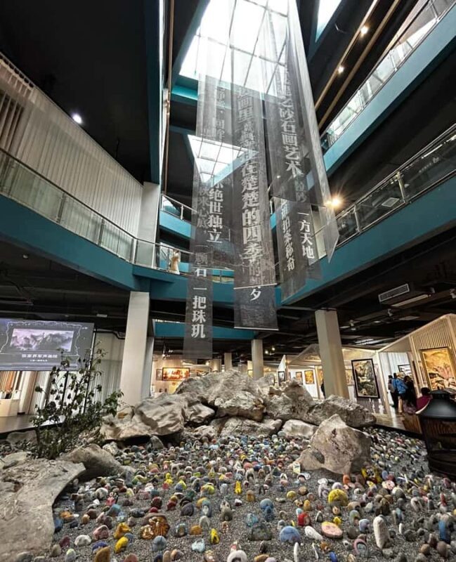 Zhangjiajie: Tujia Village & Sandstone Art Workshop Tour - Who Is This Tour Best For?