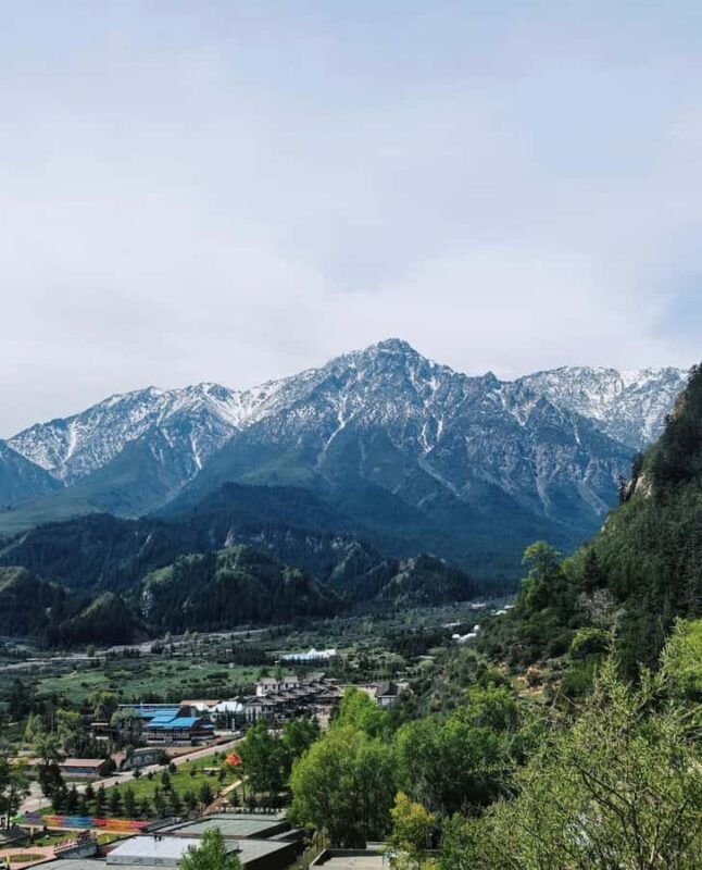 Zhangye Highlight: Grand Canyon, Mati Temple & Grottoes Tour - An In-Depth Look at the Tour