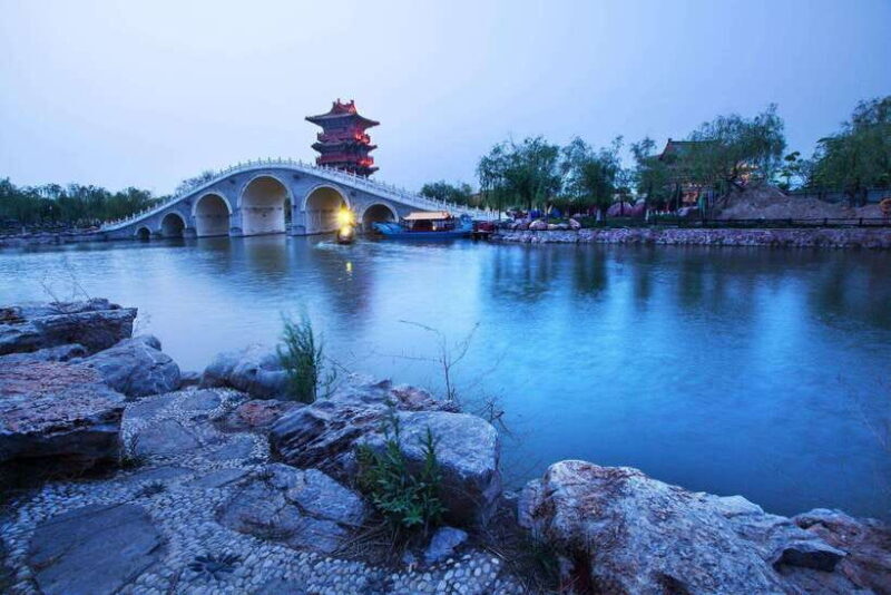 Zhengzhou: Kaifeng Top Sites, Zero Hassle Must-See City Tour - Good To Know