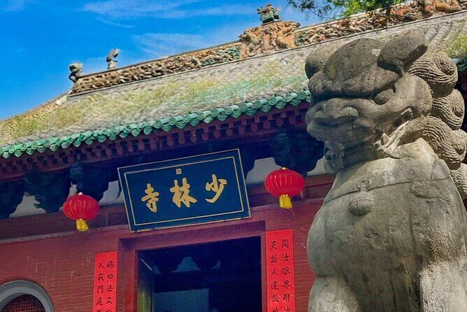 Zhengzhou Private Day Tour to Shaolin Temple and Longmen Grottoes - Discovering the Longmen Grottoes: Artistic and Spiritual Grandeur