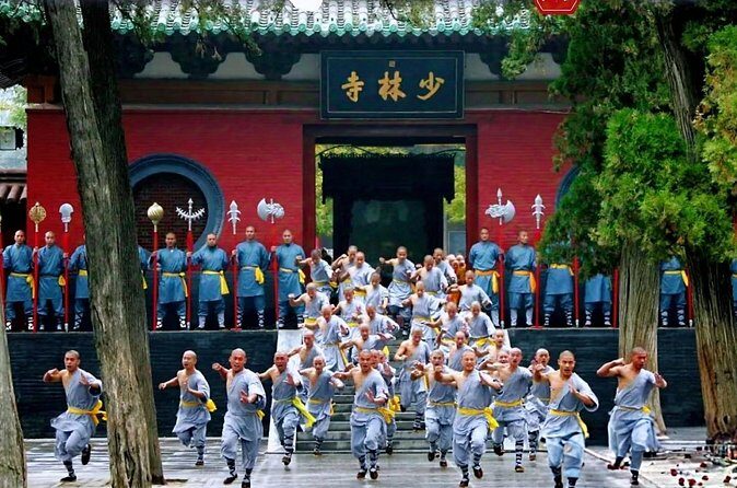 Zhengzhou private day tour to Shaolin Temple with Kungfu show - Who Is This Tour Best For?  