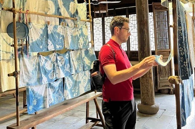 Zhujiajiao Private tour with Boat Ride and Tie-Dye Workshop - FAQ