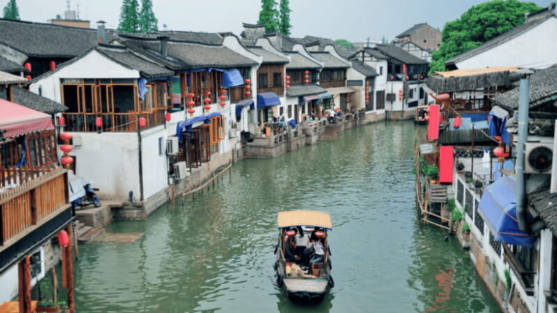 Zhujiajiao & Shanghai:Private Day Tour Water Town to Skyline - FAQ